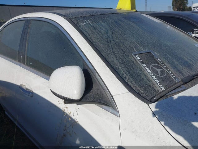 2024 Mercedes-benz C 300 მანქანა იყიდება აუქციონზე, vin: W1KAF4GB2RR189489, აუქციონის ნომერი: 45262744