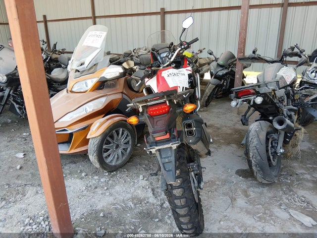 Honda CRF1000 2017 JH2SD044XHK100219 Image 6