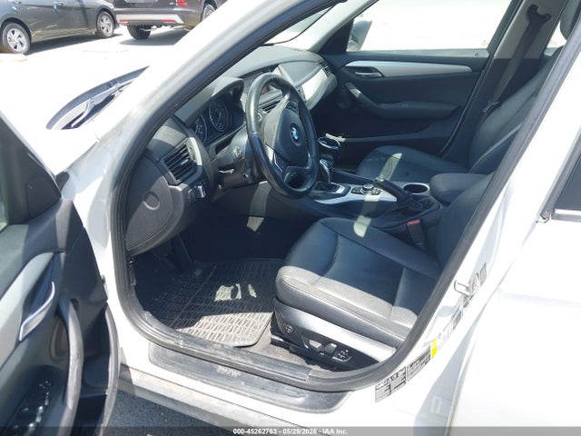 Продаж на аукціоні авто 2013 Bmw X1 Xdrive28i, vin: WBAVL1C55DVR84388, номер лоту: 45262763