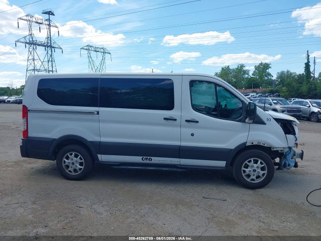 Ford Transit-150 Xlt 2015 1FMZK1YM8FKA97679 Image 13
