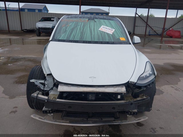 45262824 :رقم المزاد ، 5YJYGDEE4MF063426 vin ، 2021 Tesla Model Y Long Range Dual Motor All-wheel Drive مزاد بيع