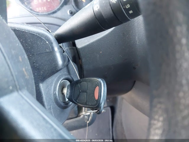 45262825 :رقم المزاد ، 1C4NJDBB2FD416643 vin ، 2015 Jeep Compass Sport مزاد بيع