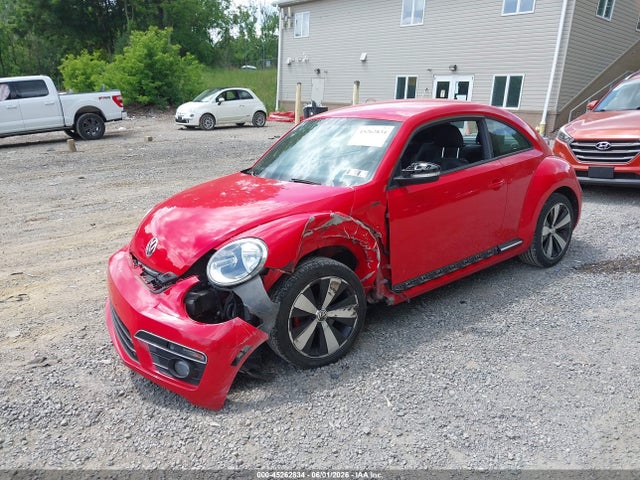 2014 Volkswagen Beetle 2.0t R-line მანქანა იყიდება აუქციონზე, vin: 3VWVT7AT2EM613981, აუქციონის ნომერი: 45262834
