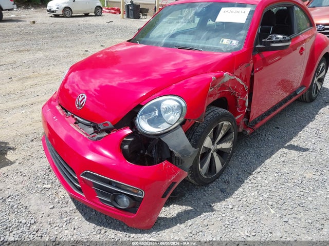 2014 Volkswagen Beetle 2.0t R-line მანქანა იყიდება აუქციონზე, vin: 3VWVT7AT2EM613981, აუქციონის ნომერი: 45262834