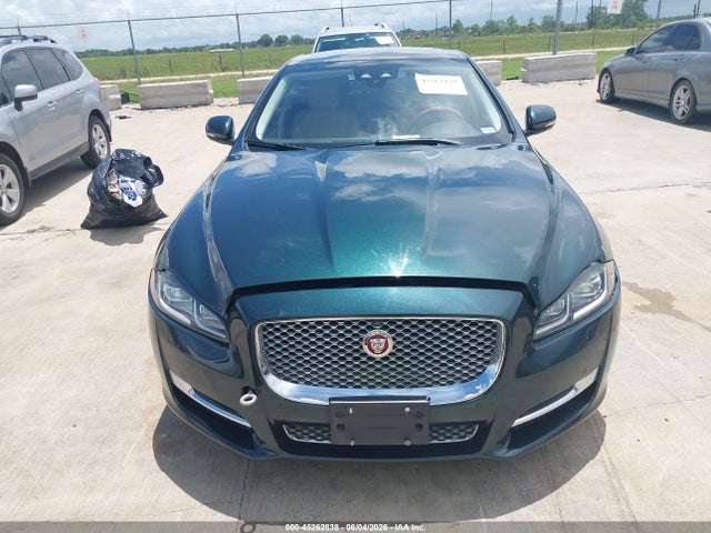 Продаж на аукціоні авто 2018 Jaguar Xj Xjl Portfolio, vin: SAJWJ2GD3J8W16856, номер лоту: 45262838