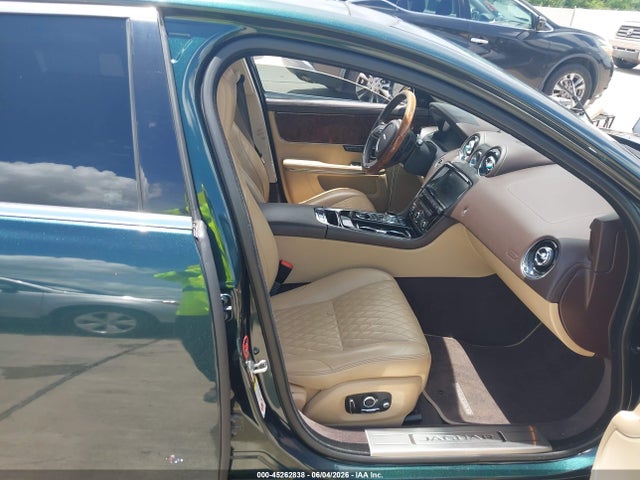 Продаж на аукціоні авто 2018 Jaguar Xj Xjl Portfolio, vin: SAJWJ2GD3J8W16856, номер лоту: 45262838
