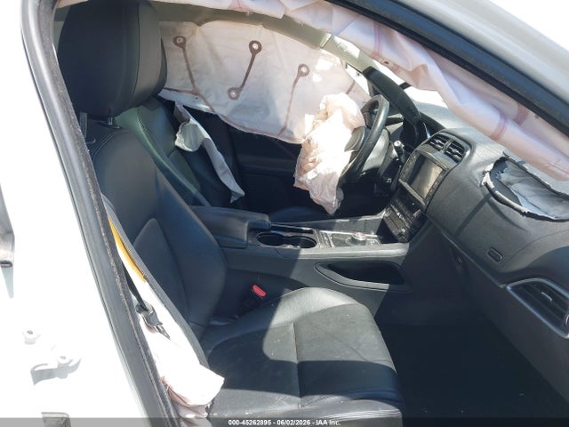 45262895 :رقم المزاد ، SADCJ2BV6HA046991 vin ، 2017 Jaguar F-pace 35t Premium مزاد بيع