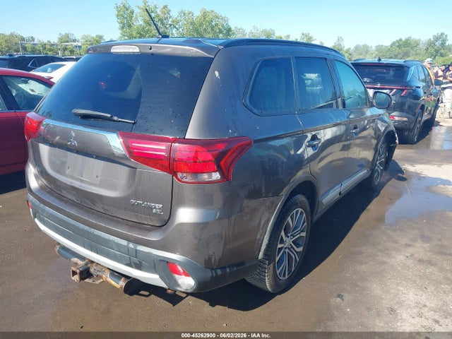 45262900 :رقم المزاد ، JA4AZ3A37GZ058126 vin ، 2016 Mitsubishi Outlander Sel مزاد بيع