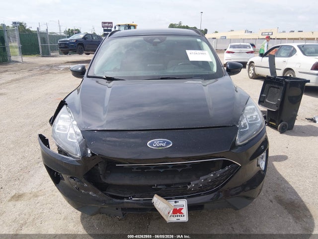 Ford Escape Titanium Hybrid 2021 1FMCU0DZXMUB14169 Image 12
