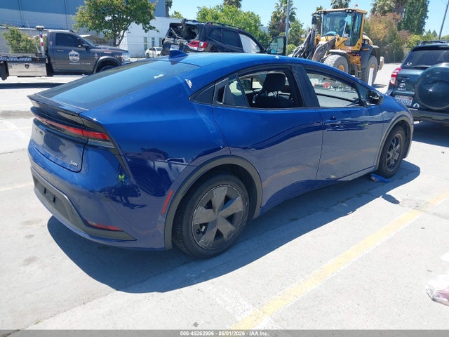 45262996 :رقم المزاد ، JTDACAAU8P3006933 vin ، 2023 Toyota Prius Le مزاد بيع