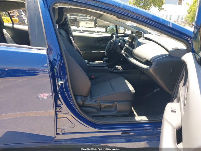 45262996 :رقم المزاد ، JTDACAAU8P3006933 vin ، 2023 Toyota Prius Le مزاد بيع