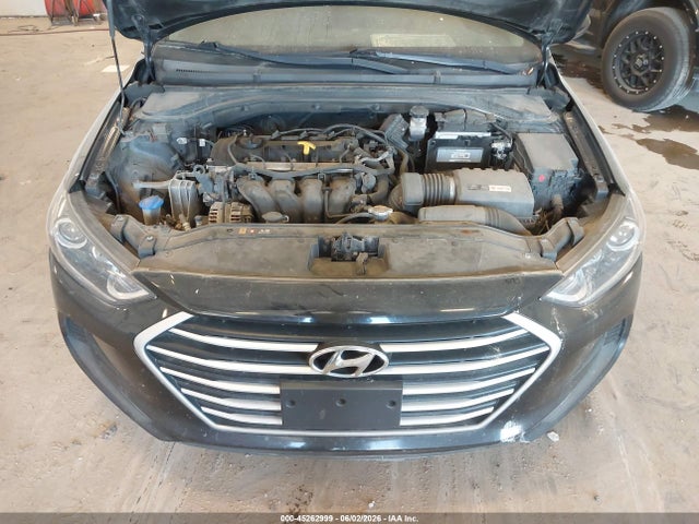 45262999 :رقم المزاد ، 5NPD84LF6JH347211 vin ، 2018 Hyundai Elantra Sel مزاد بيع