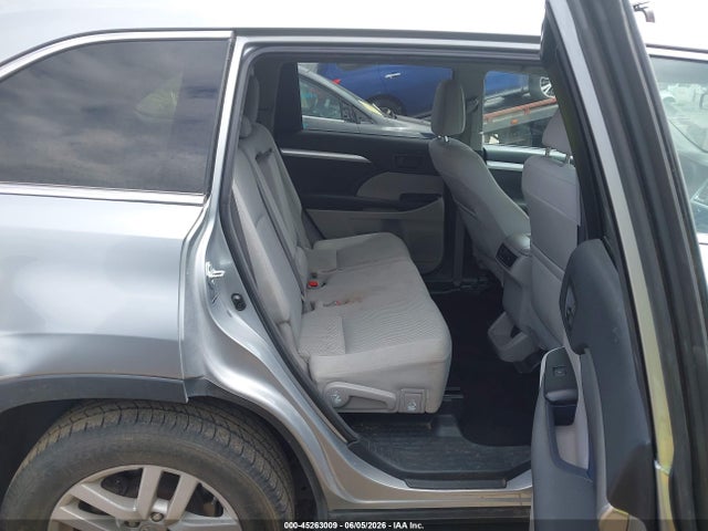 Toyota Highlander Le V6 2014 5TDBKRFH8ES009814 Image 8