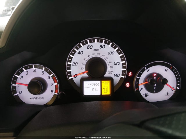 45263027 :رقم المزاد ، 5FNYF3H71FB015380 vin ، 2015 Honda Pilot Ex-l مزاد بيع