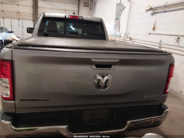 45263029 :رقم المزاد ، 1C6RRFBGXMN615388 vin ، 2021 Ram 1500 Big Horn  4x4 6'4 Box مزاد بيع