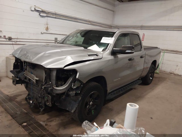 45263029 :رقم المزاد ، 1C6RRFBGXMN615388 vin ، 2021 Ram 1500 Big Horn  4x4 6'4 Box مزاد بيع