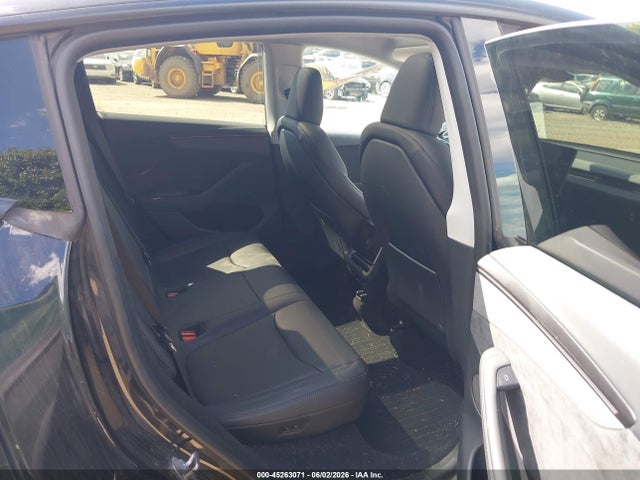 45263071 :رقم المزاد ، 7SAYGDED3TF436934 vin ، 2026 Tesla Model Y Premium Rear-wheel Drive/rear-wheel Drive مزاد بيع