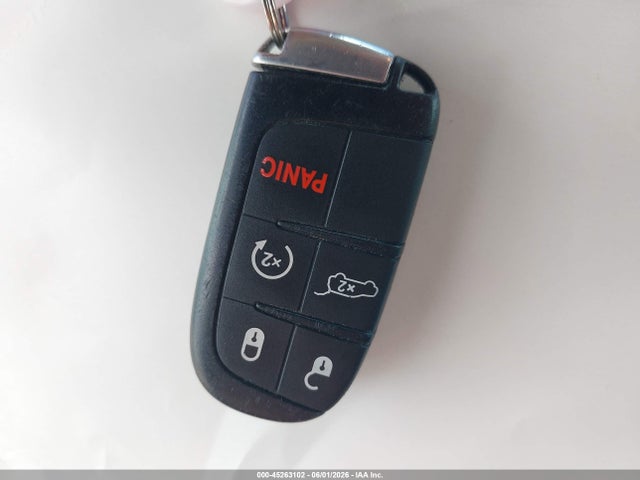 Продажа на аукционе авто 2020 Jeep Grand Cherokee Limited 4x2, vin: 1C4RJEBG9LC306483, номер лота: 45263102