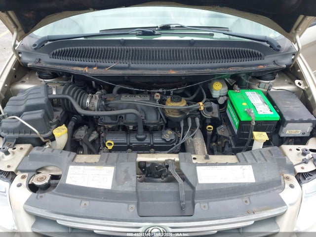 45263140 :رقم المزاد ، 2C8GP64L65R243633 vin ، 2005 Chrysler Town & Country Limited مزاد بيع