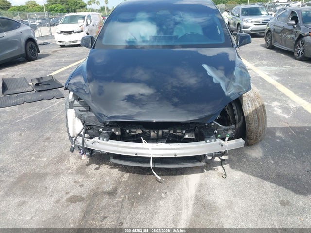 Tesla Model X Long Range 2024 7SAXCDE56RF460007 Image 12