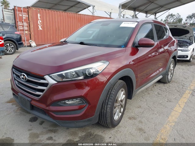 Hyundai TUCSON SE 2017 KM8J33A41HU396115 Image 2