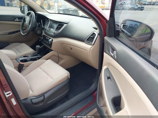 Hyundai TUCSON SE 2017 KM8J33A41HU396115 Image 5