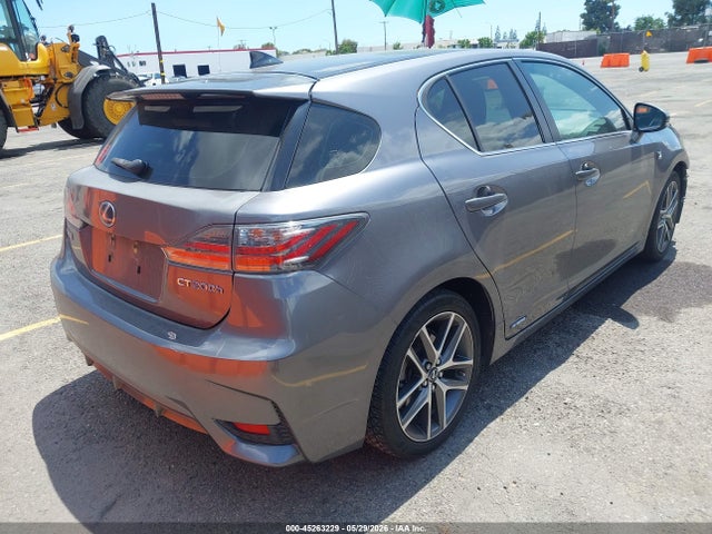 Lexus CT 200H 2015 JTHKD5BH8F2248831 Image 4