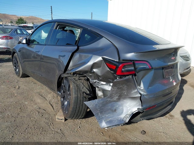 45263244 :رقم المزاد ، 7SAYGDEF8RF195060 vin ، 2024 Tesla Model Y Performance Dual Motor All-wheel Drive مزاد بيع