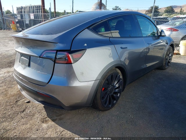 45263244 :رقم المزاد ، 7SAYGDEF8RF195060 vin ، 2024 Tesla Model Y Performance Dual Motor All-wheel Drive مزاد بيع