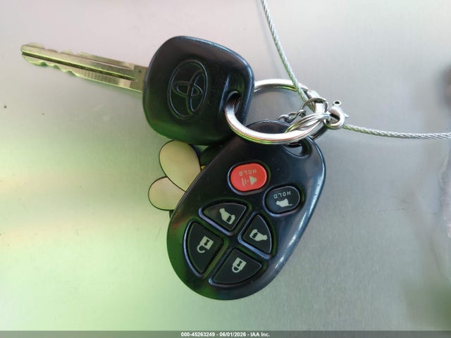 Продаж на аукціоні авто 2010 Toyota Sienna Limited, vin: 5TDYK4CC8AS304850, номер лоту: 45263249