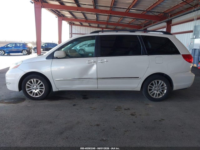 Продаж на аукціоні авто 2010 Toyota Sienna Limited, vin: 5TDYK4CC8AS304850, номер лоту: 45263249