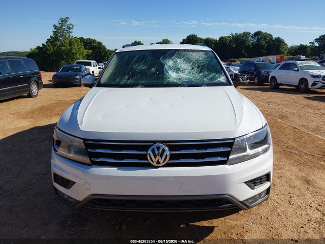 3VV3B7AX2JM001064 Volkswagen Tiguan 2.0t Se/2.0t Sel