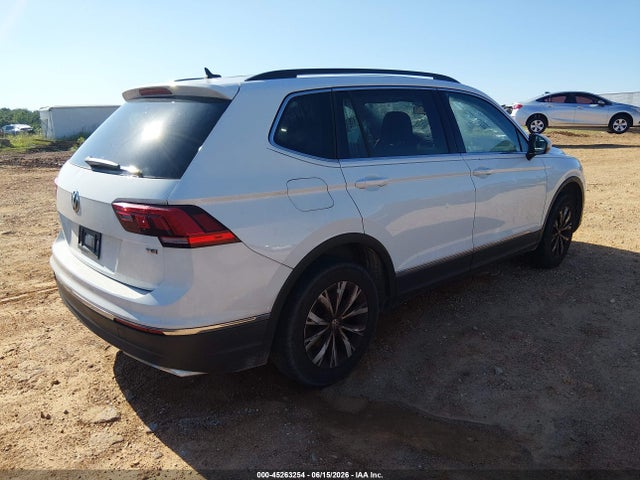 3VV3B7AX2JM001064 Volkswagen Tiguan 2.0t Se/2.0t Sel