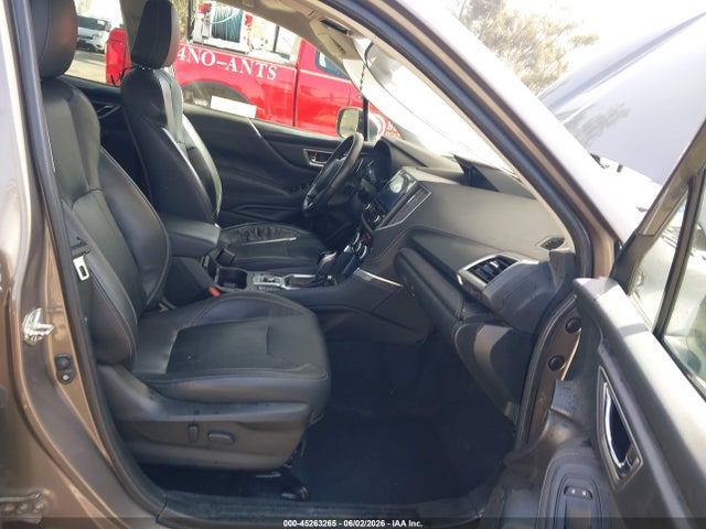 Subaru Forester Touring 2022 JF2SKARC9NH450066 Image 5