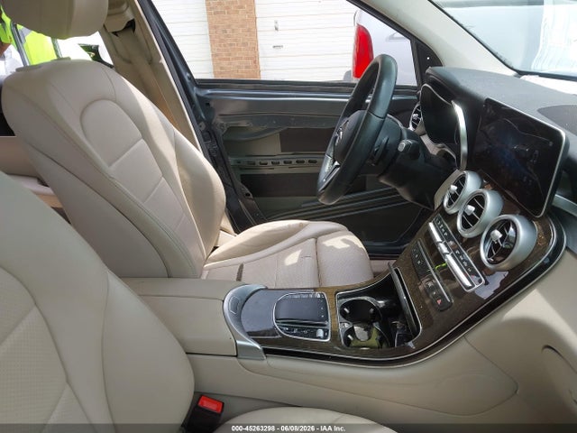 Продаж на аукціоні авто 2021 Mercedes-benz Glc 300 Suv, vin: W1N0G8DB6MF876217, номер лоту: 45263298