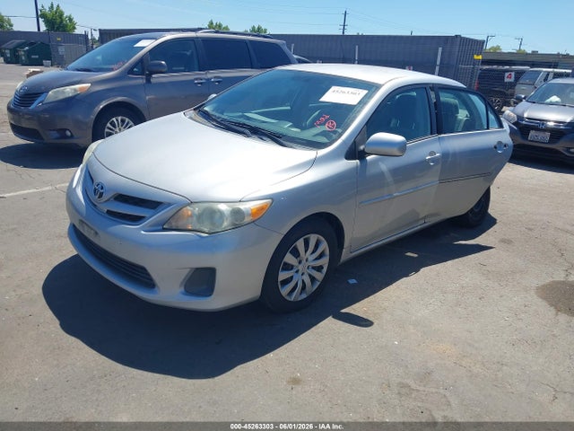 2012 Toyota Corolla Le მანქანა იყიდება აუქციონზე, vin: 5YFBU4EE4CP070586, აუქციონის ნომერი: 45263303