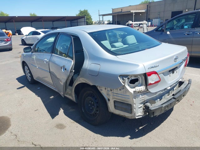 2012 Toyota Corolla Le მანქანა იყიდება აუქციონზე, vin: 5YFBU4EE4CP070586, აუქციონის ნომერი: 45263303