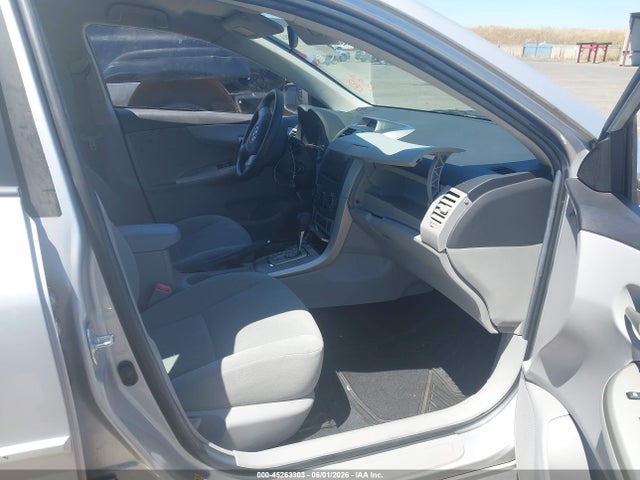 2012 Toyota Corolla Le მანქანა იყიდება აუქციონზე, vin: 5YFBU4EE4CP070586, აუქციონის ნომერი: 45263303