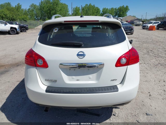 2015 Nissan Rogue Select S მანქანა იყიდება აუქციონზე, vin: JN8AS5MV4FW767832, აუქციონის ნომერი: 45263310