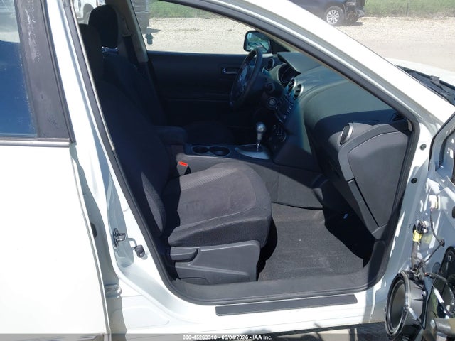 2015 Nissan Rogue Select S მანქანა იყიდება აუქციონზე, vin: JN8AS5MV4FW767832, აუქციონის ნომერი: 45263310