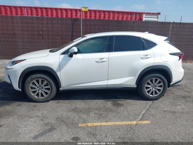 Lexus NX 300 2019 JTJYARBZ0K2157919 Image 14