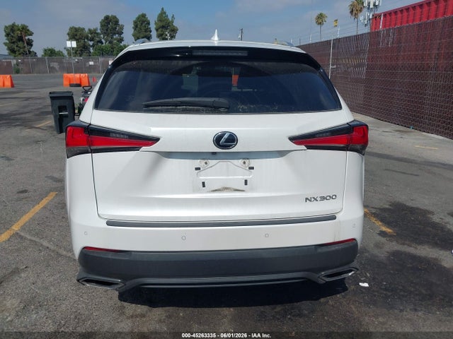Lexus NX 300 2019 JTJYARBZ0K2157919 Image 16