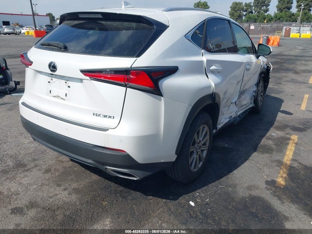 Lexus NX 300 2019 JTJYARBZ0K2157919 Image 4