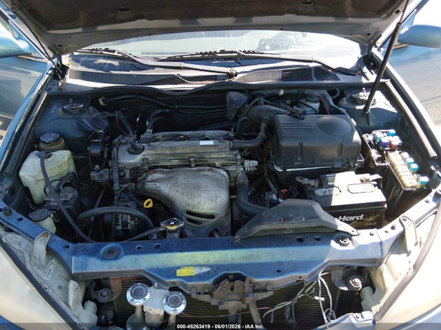 45263419 :رقم المزاد ، 4T1BE32K34U852363 vin ، 2004 Toyota Camry Le مزاد بيع