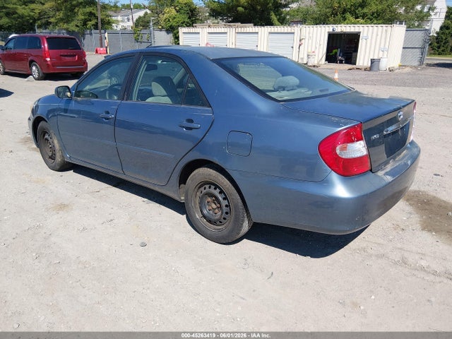 45263419 :رقم المزاد ، 4T1BE32K34U852363 vin ، 2004 Toyota Camry Le مزاد بيع