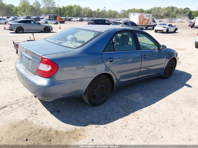 45263419 :رقم المزاد ، 4T1BE32K34U852363 vin ، 2004 Toyota Camry Le مزاد بيع