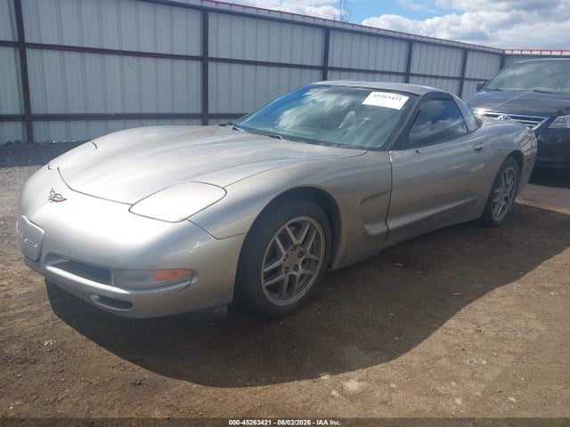 45263421 :رقم المزاد ، 1G1YY22G0W5103490 vin ، 1998 Chevrolet Corvette مزاد بيع