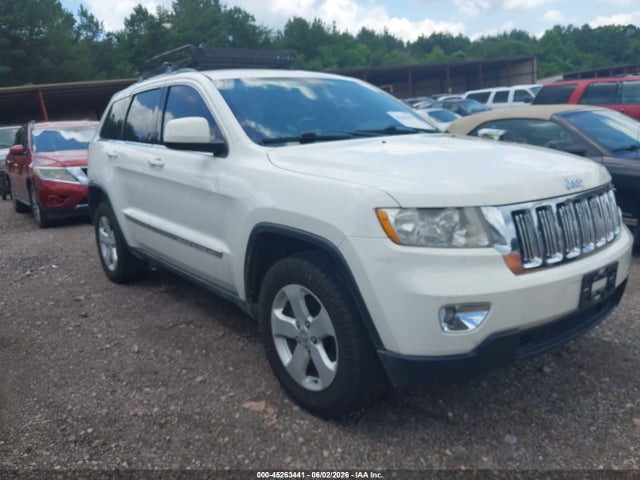 2012 Jeep Grand Cherokee Laredo მანქანა იყიდება აუქციონზე, vin: 1C4RJEAG3CC157554, აუქციონის ნომერი: 45263441