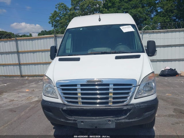 2010 Freightliner Sprinter 2500 მანქანა იყიდება აუქციონზე, vin: WDYPE8CC5A5494983, აუქციონის ნომერი: 45263450