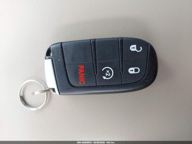 Продажа на аукционе авто 2017 Jeep Grand Cherokee Laredo 4x4, vin: 1C4RJFAG4HC687237, номер лота: 45263478